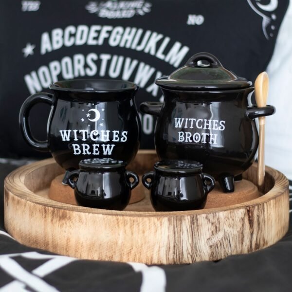 taza de caldero de brebaje de brujas