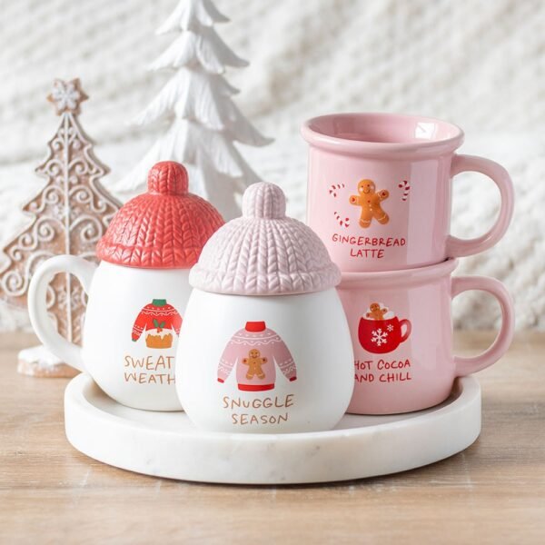 taza de café con leche de jengibre rosa