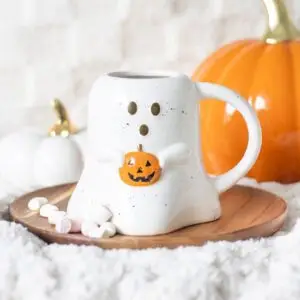 taza con forma de fantasma y calabaza