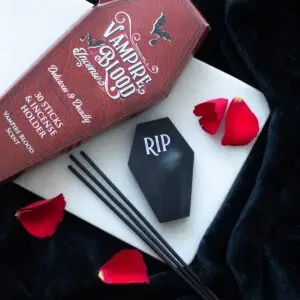 🦇 Incienso de Sangre de Vampiro con soporte para ataúd