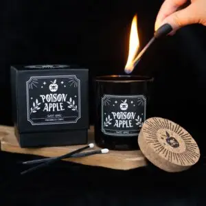 Vela de manzana venenosa y manzana dulce🍎🖤✨