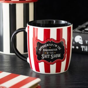 Taza de circo con rayas rojas