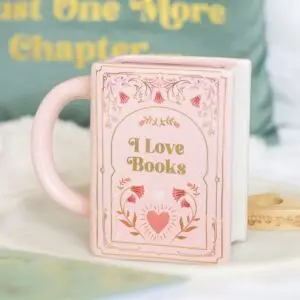 Taza rosa con forma de libro “I Love Books”