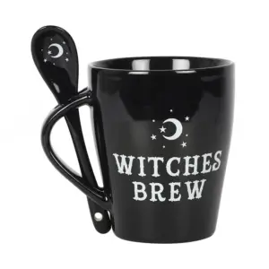 Taza y cucharilla Witches Brew con la cucharilla colocada en el asa